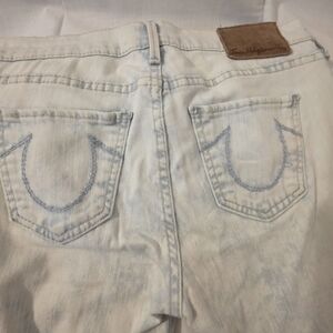 True Religion White Washed Skinny Jeans. Sz 28.